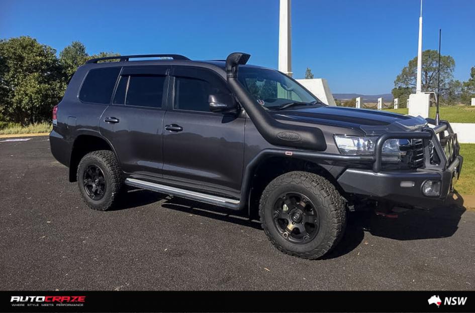 TOYOTA LANDCRUSIER BEAST BLACK   MACHINED WITH DARK TINT